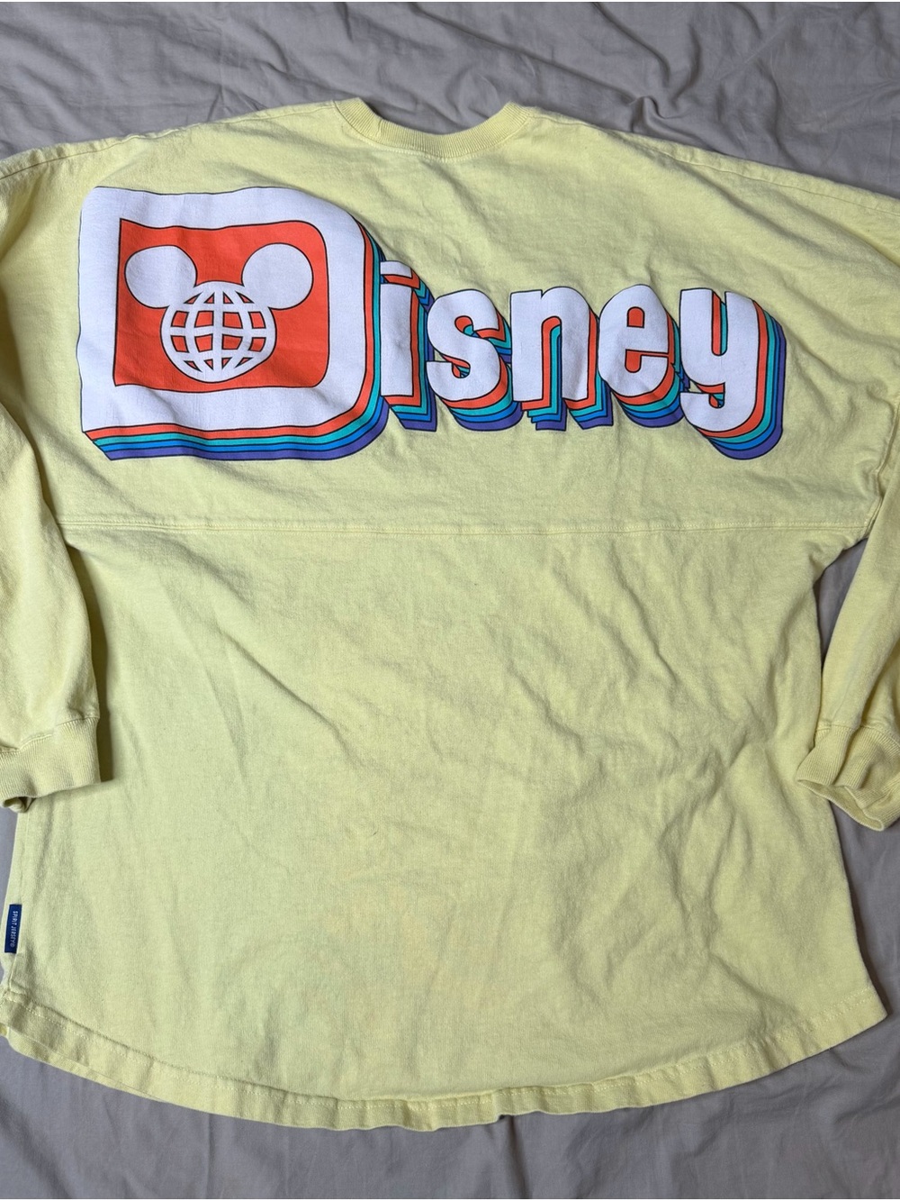 Walt Disney World Spirit Jersey Yellow Retro Graphic Shirt Size Large